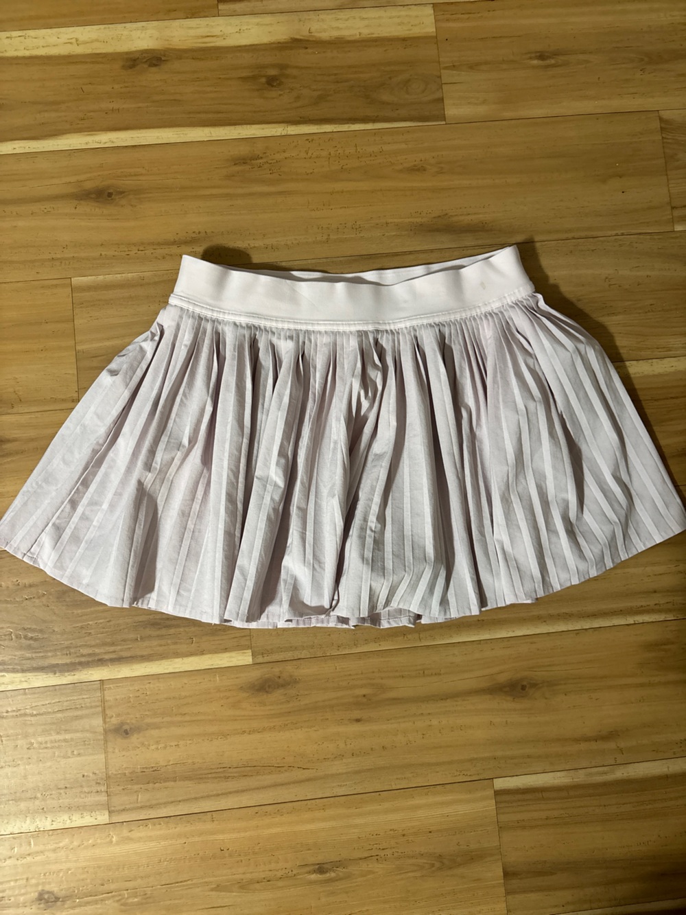 lululemon athletica Light Pink Pleated Skirt Size 6